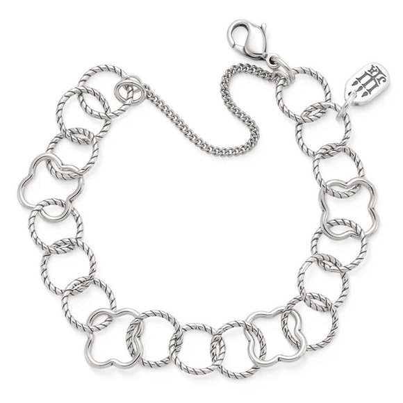 *RETIRED* James Avery Quatrefoil Bracelet - Picture 1 of 6